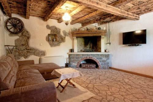 Garden House Rozi
