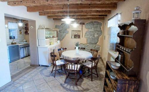 Garden House Rozi