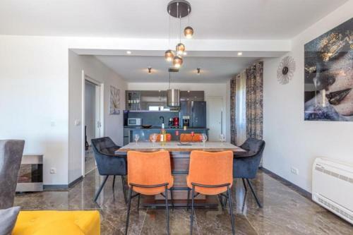 Istrian Villa Roc With Pool For 5 Guests