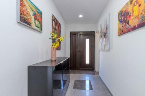 Istrian Villa Roc With Pool For 5 Guests