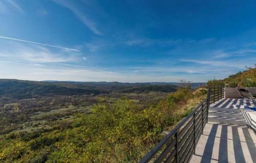 Istrian Villa Roc With Pool For 5 Guests