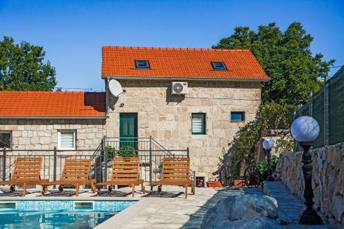 Buljanovi Dvori, House With Private Pool