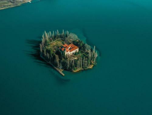 Villa Family Dream House