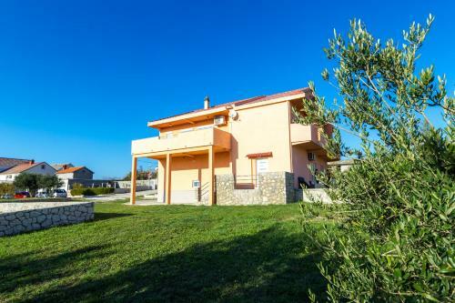 Apartments Uvala Plemic