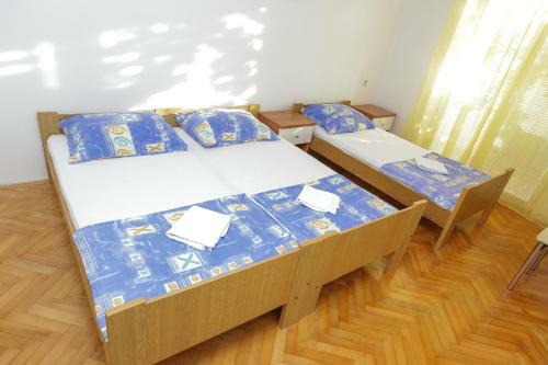 Apartments Uvala Plemic