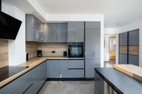 Apartments Lara