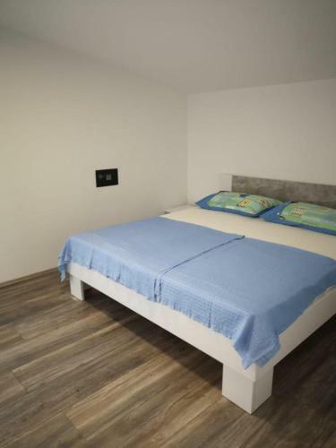 Apartments Tara