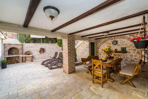 Stone House