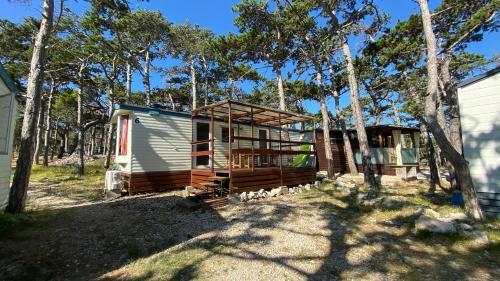Mobile Home In Camping Planik