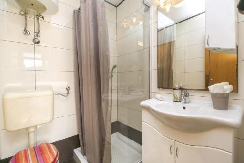 Apartments With Wifi Rabac, Labin - 17261