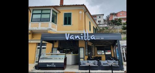 Apartment Vanilla I With Beautiful Seaview