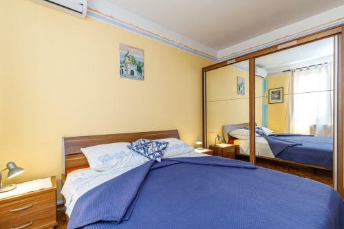 Hostal Apartments Vivijana