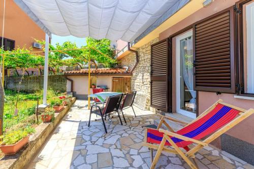 Hostal Apartments Vivijana