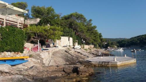 Beachfront House Pope B&B