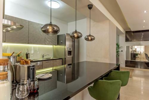 Luxury Villa Stone Castle Bra? With Private Pool On Bra? Island