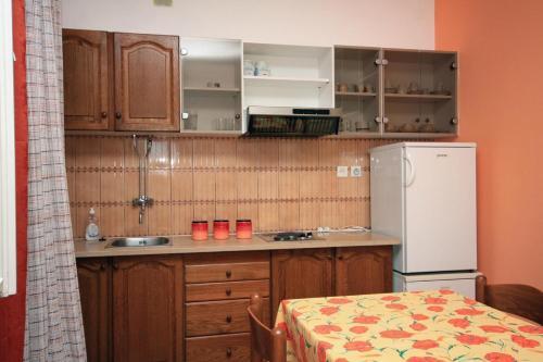 Apartments By The Sea Puntinak, Brac - 718