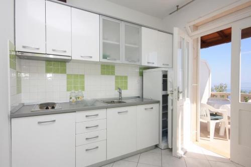 Apartments By The Sea Puntinak, Brac - 718