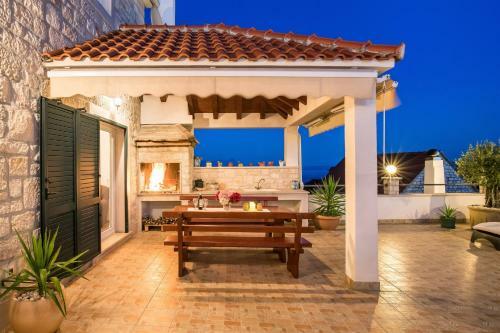 Poolincluded - Villa Marivilla
