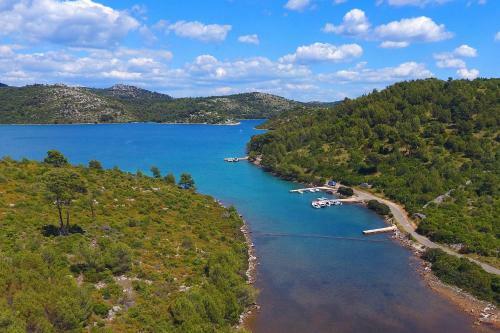 House Neda, Dugi Otok