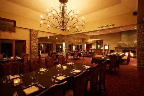 Hotel Terrace Downs Resort