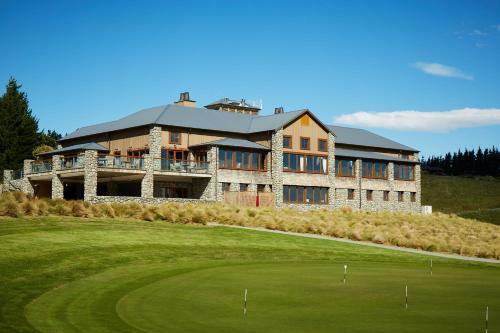 Hotel Terrace Downs Resort
