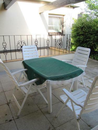Apartamento Ferienwohnung Am Waldrand