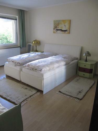 Apartamento Ferienwohnung Am Waldrand