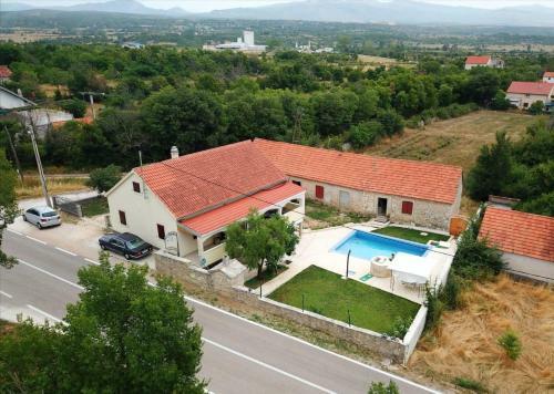Holiday Home Ana