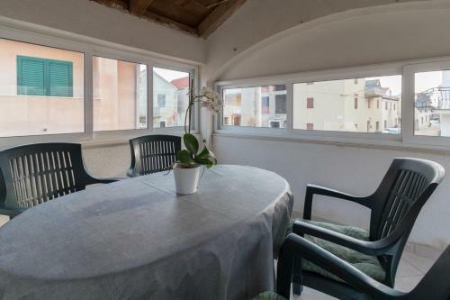 Luxury Apartment Niko , 5 Meters From The Beach