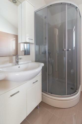 Luxury Apartment Niko , 5 Meters From The Beach