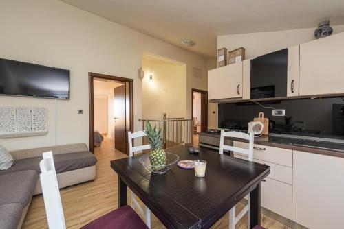 Apartments By The Sea Privlaka, Zadar - 14569