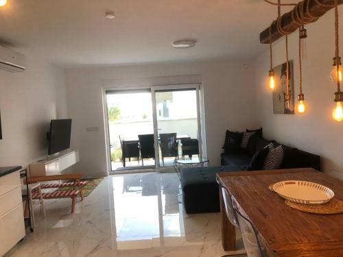 Apartamento Holidayhouse Duje 4+1 Rooftop Terrace Seaview