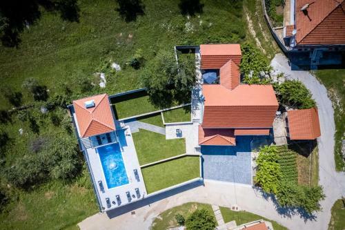 Villa Ivandvor