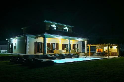 Beautiful Villa Raviola