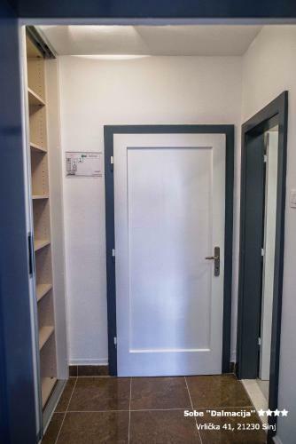 Apartment/room ''dalmacija'' Sinj
