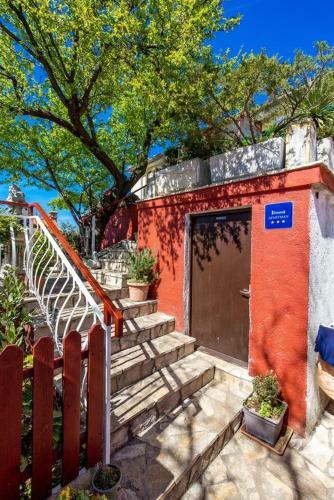 Apartments With A Parking Space Skrljevo, Rijeka - 17116