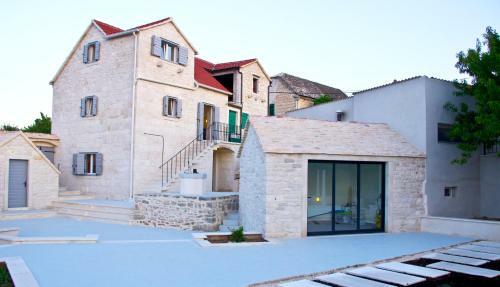 Villa Komelo