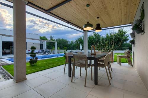 Design Villa Maell In Medulin