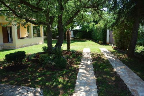 Villa Gardena With Private Pool