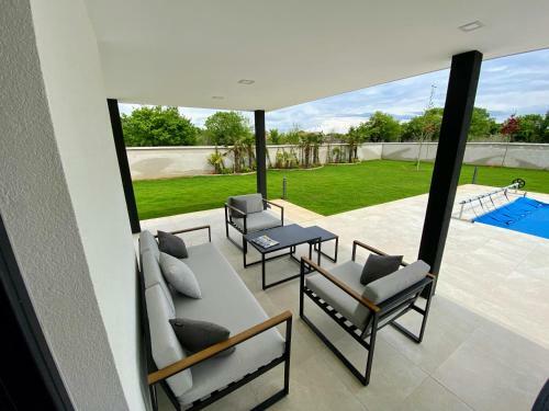 Villa Eni Medulin Sisan Heated Pool
