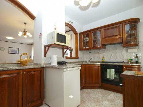Apartment Dino 2067