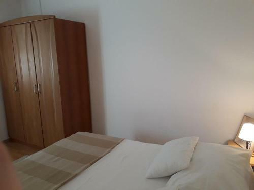 Apartment Gordana - Parking