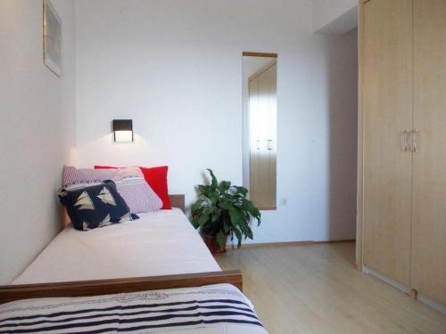 Family Friendly House With A Parking Space Primosten - 17979