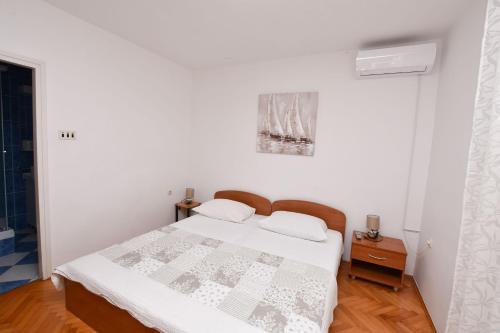 Hostal Rooms Bozena