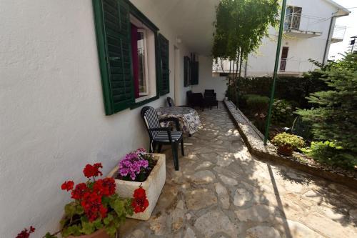 Apartments Crni Ante