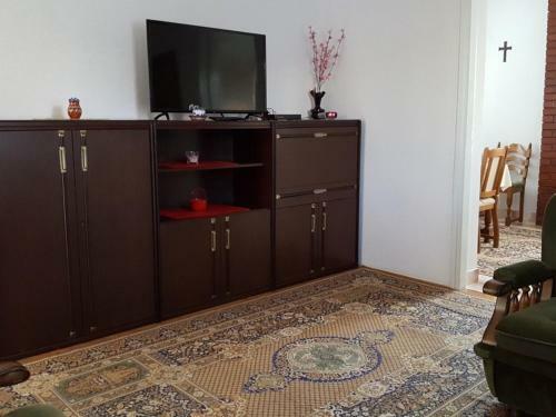Hostal Apartments Ana