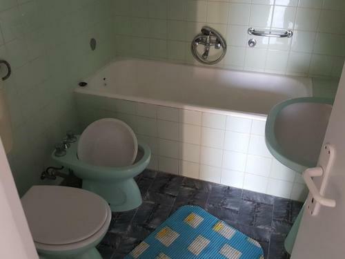 Hostal Apartments Ana