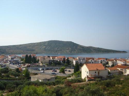 Hostal Apartments Ana