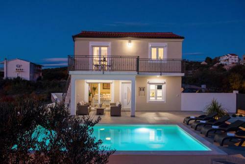 Villa Sky
