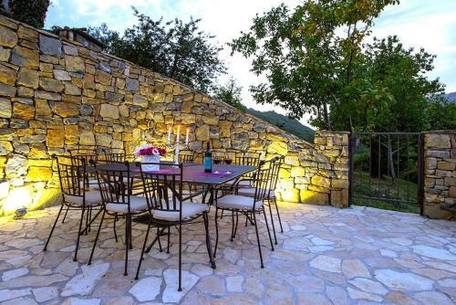 Luxury Villa Mosor, Heated Pool Whirpool, Near The See